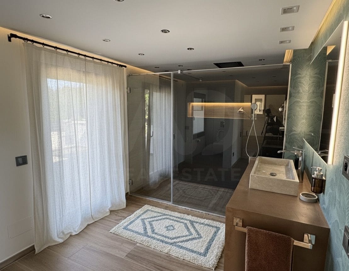 Chalet de 6 habitaciones en Valdemorillo en venta con piscina garaje - 1.690.000 € (Ref: 10093765)