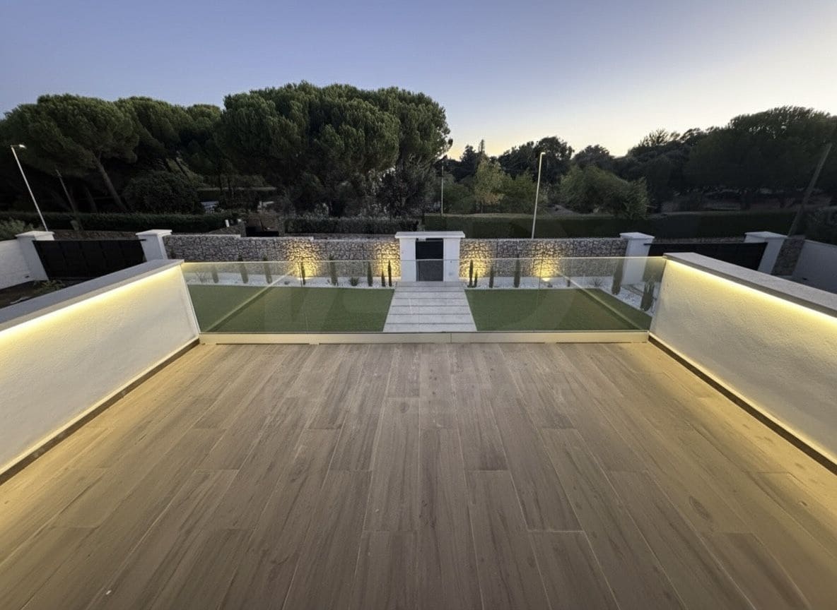 Chalet de 6 habitaciones en Valdemorillo en venta con piscina garaje - 1.690.000 € (Ref: 10093765)
