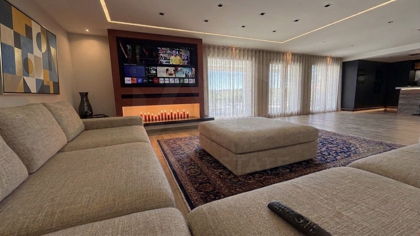 Chalet de 6 habitaciones en Valdemorillo en venta con piscina garaje - 1.690.000 € (Ref: 10093765)
