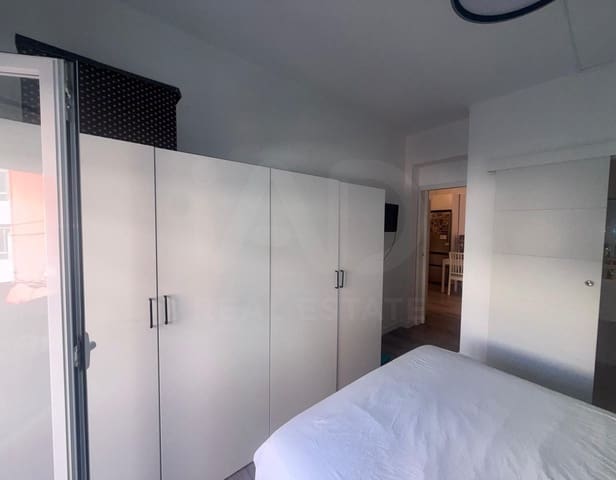 2 slaapkamer Appartement te koop in L'Arenal, Palma de Mallorca - € 290.000 (Ref: 10094080)