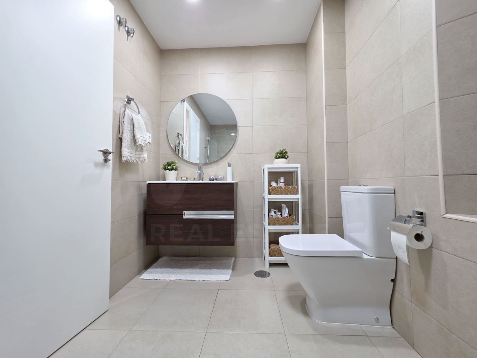 Apartamento de 2 habitaciones en Rincón de la Victoria en venta con piscina garaje - 450.000 € (Ref: 10094083)