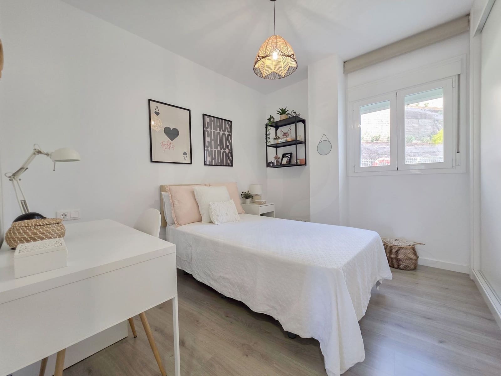 Apartamento de 2 habitaciones en Rincón de la Victoria en venta con piscina garaje - 450.000 € (Ref: 10094083)