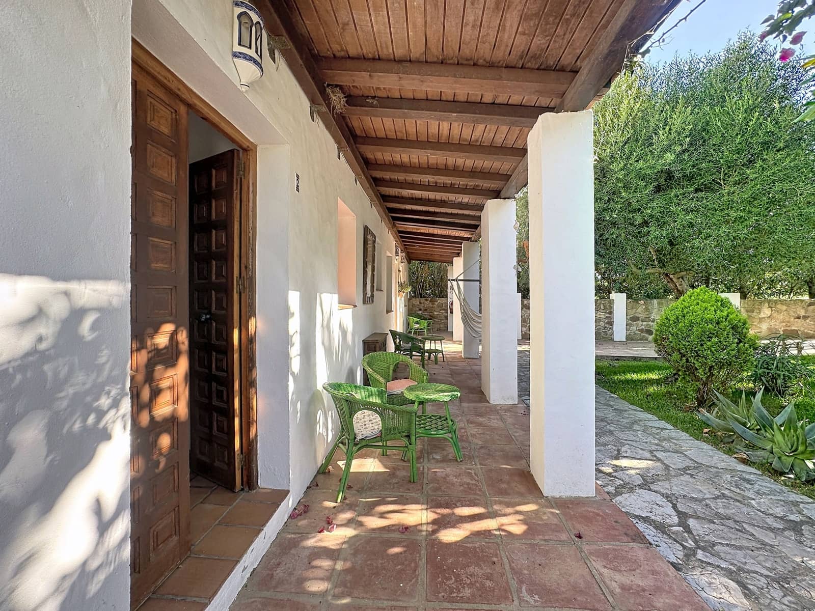 7 bedroom Townhouse for sale in Tarifa with garage - € 880,000 (Ref: 10094084)