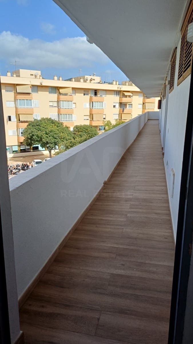 Apartamento de 1 habitación en Ibiza / Eivissa ciudad en venta con piscina - 420.000 € (Ref: 10094085)
