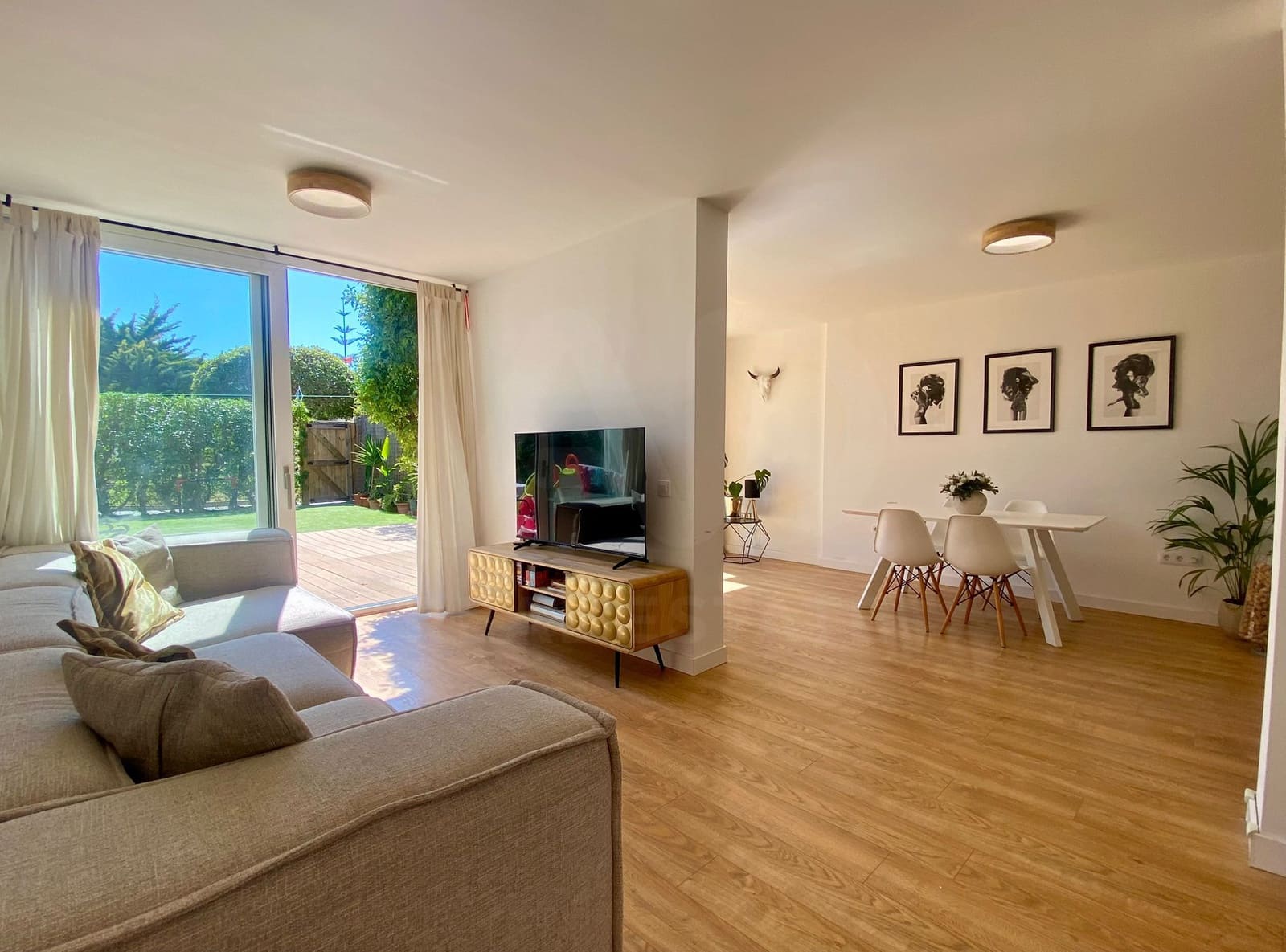 4 soverom Rekkehus til salgs i San Jose / Sant Josep de Sa Talaia med svømmebasseng garasje - € 800 000 (Ref: 10094087)