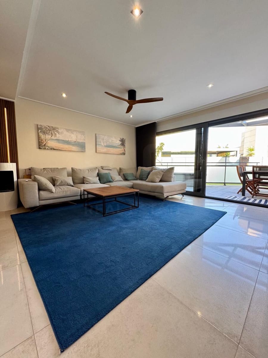 3 quarto Moradia em Banda para venda em El Campello com piscina garagem - 695 000 € (Ref: 10094088)