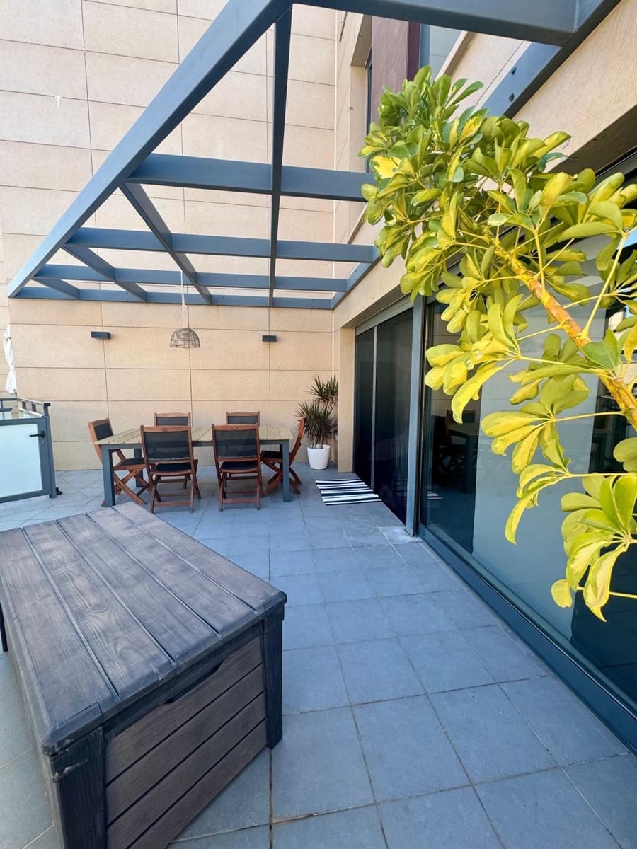 3 quarto Moradia em Banda para venda em El Campello com piscina garagem - 695 000 € (Ref: 10094088)