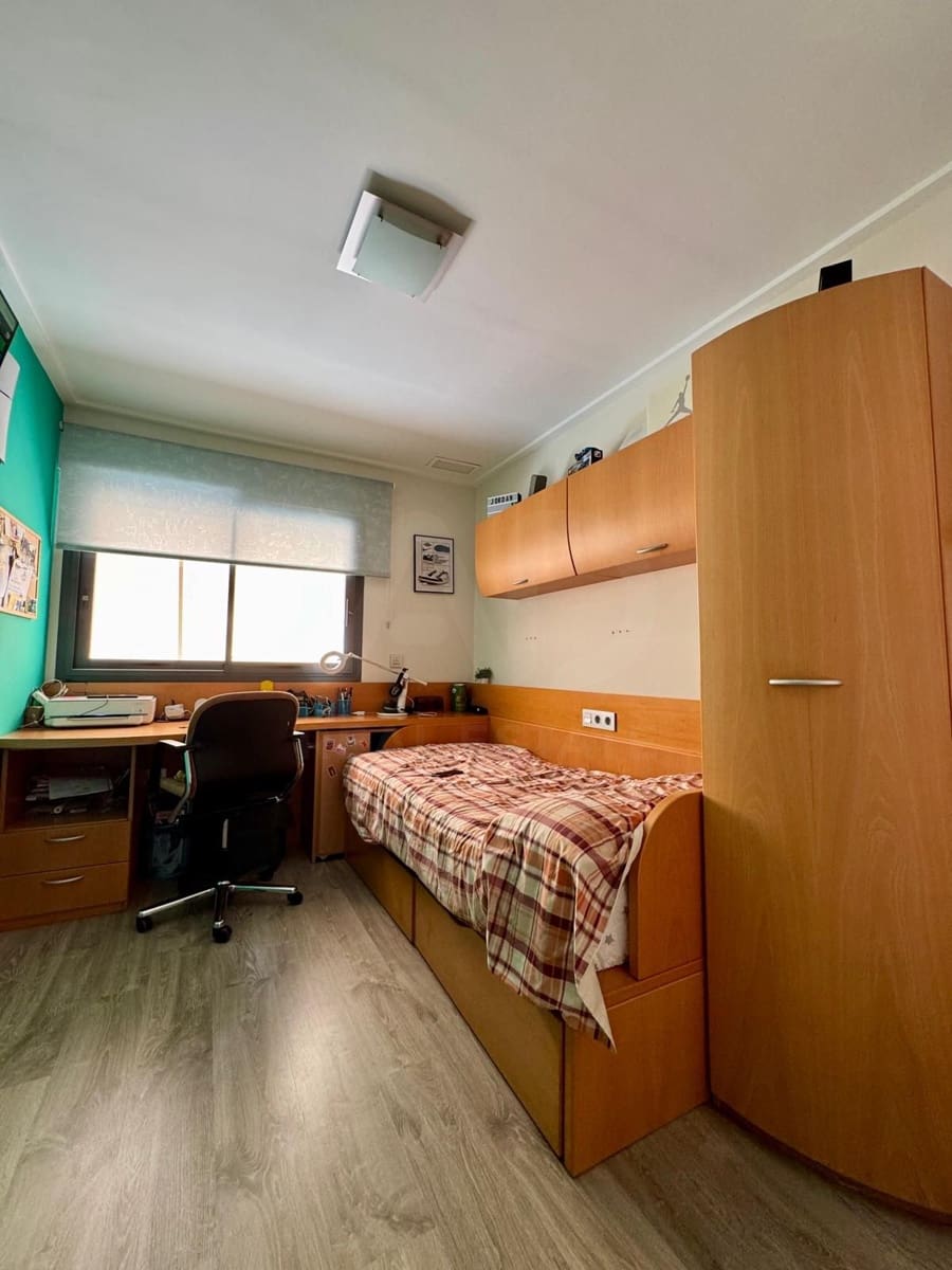 3 quarto Moradia em Banda para venda em El Campello com piscina garagem - 695 000 € (Ref: 10094088)
