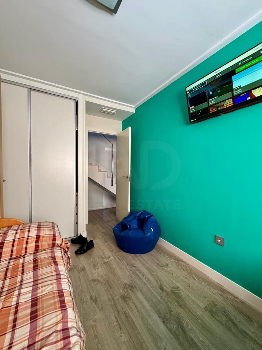 3 quarto Moradia em Banda para venda em El Campello com piscina garagem - 695 000 € (Ref: 10094088)
