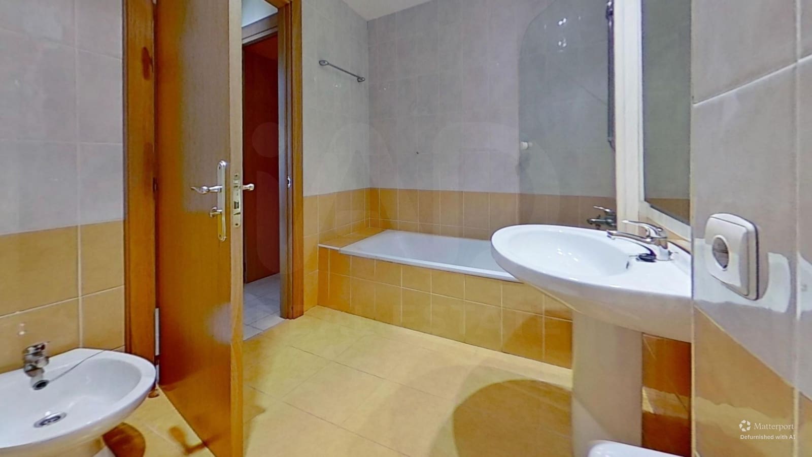 3 bedroom Apartment for sale in El Vendrell - € 208,000 (Ref: 10094090)