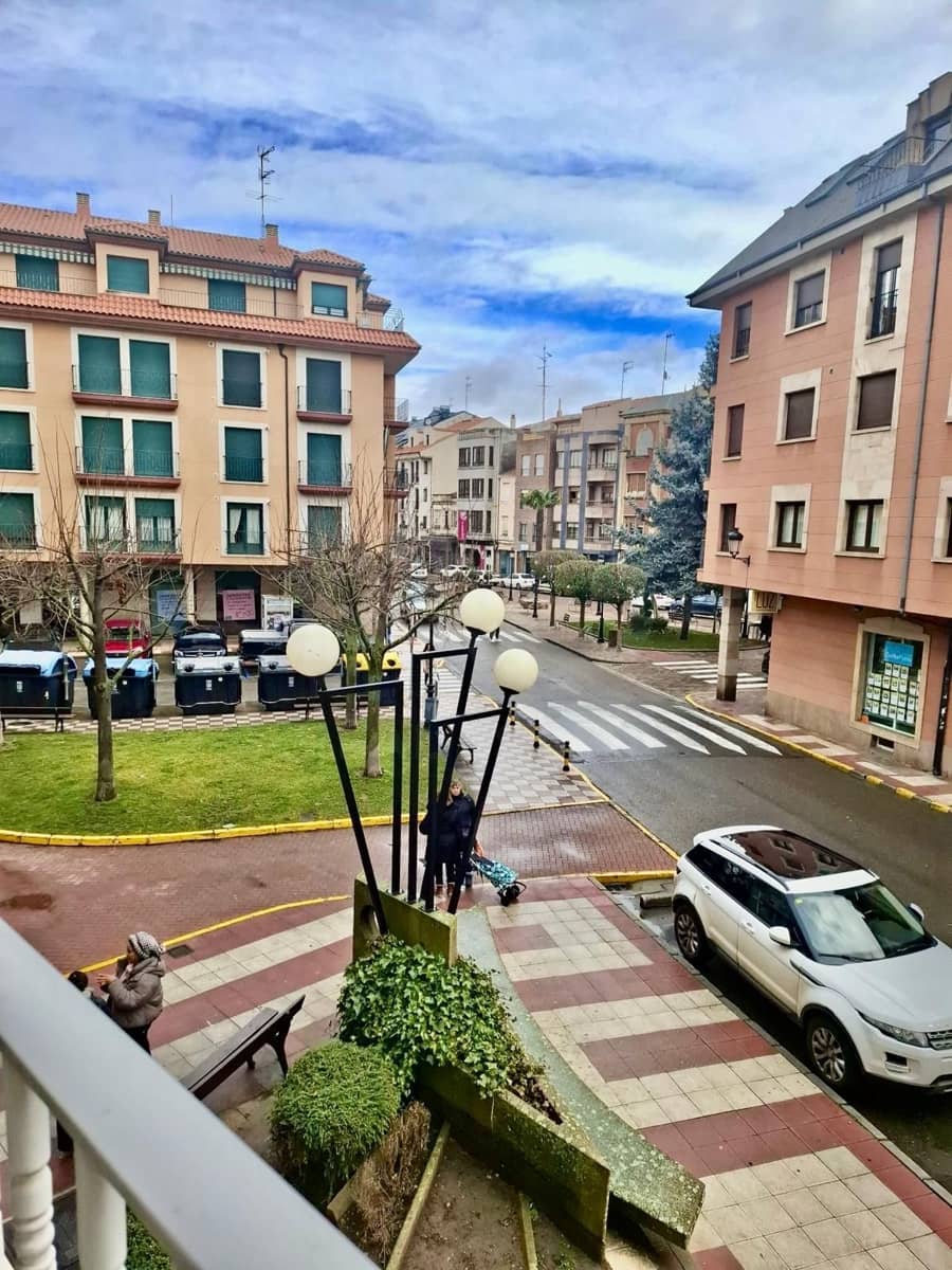 4 sypialnia Apartament na sprzedaż w La Baneza - 165 000 € (Ref: 10094094)