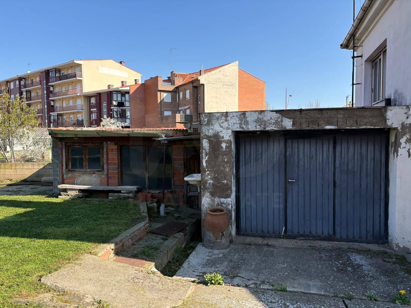 3 chambre Maison de Ville à vendre à San Andres del Rabanedo avec garage - 198 000 € (Ref: 10094095)