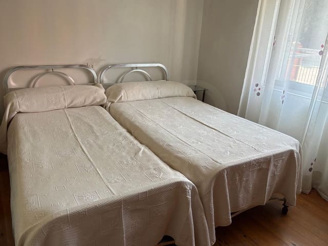 3 chambre Maison de Ville à vendre à San Andrés del Rabanedo avec garage - 198 000 € (Ref: 10094095)