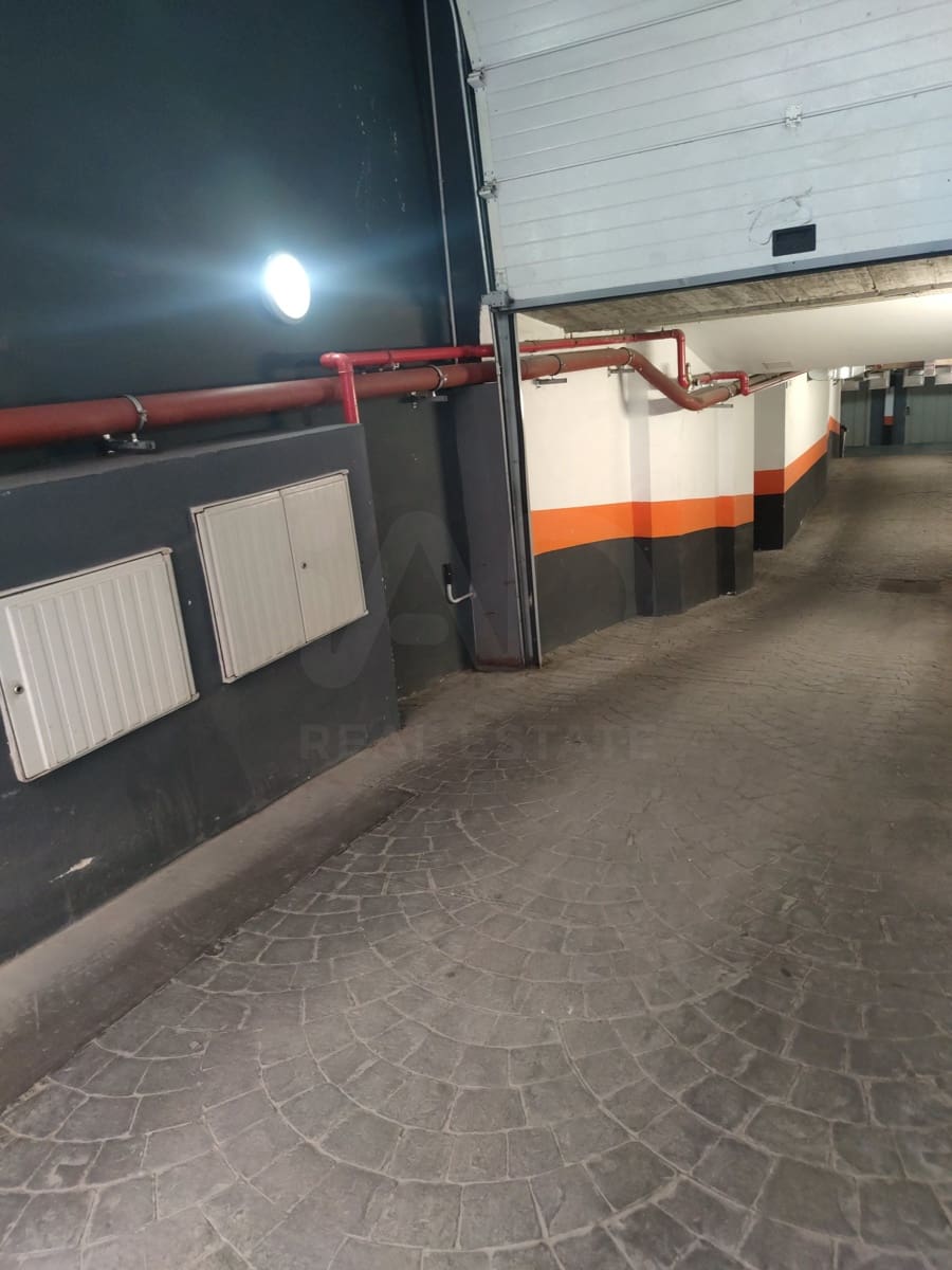 Local Comercial en Madrid ciudad en alquiler - 42.000 € (Ref: 10094104)