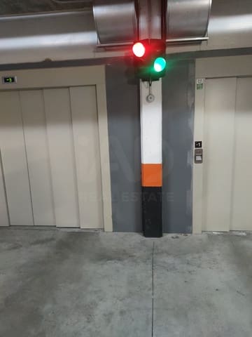 Commercieel te huur in Madrid stad - € 42.000 (Ref: 10094104)