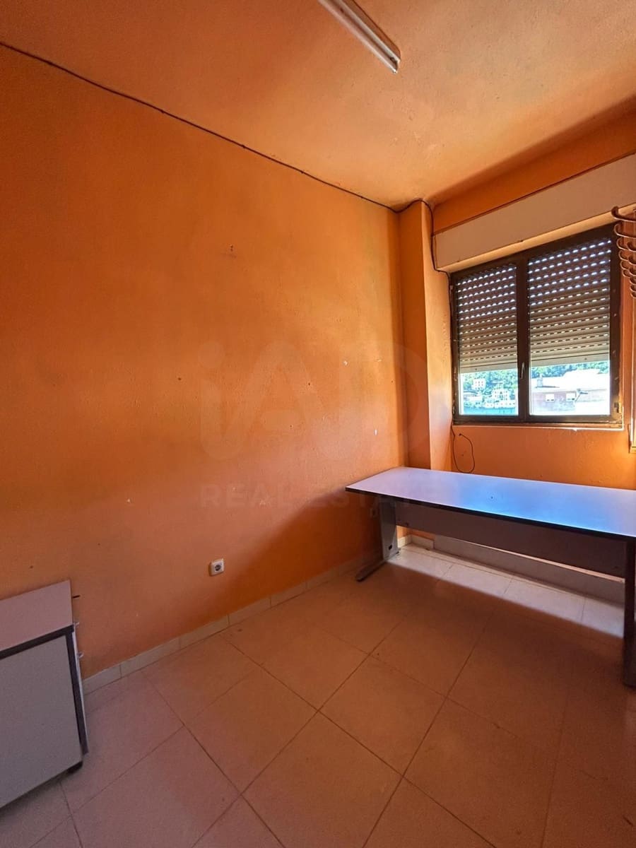 Local Commercial à vendre à Bejar - 70 000 € (Ref: 10094107)