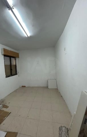 Local Commercial à vendre à Béjar - 70 000 € (Ref: 10094107)