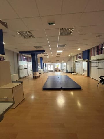 Local Commercial à vendre à Béjar - 70 000 € (Ref: 10094107)