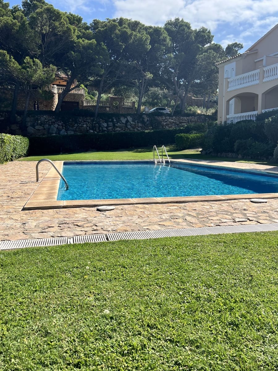 2 bedroom Apartment for sale in Begur with pool garage - € 390,000 (Ref: 10095535)
