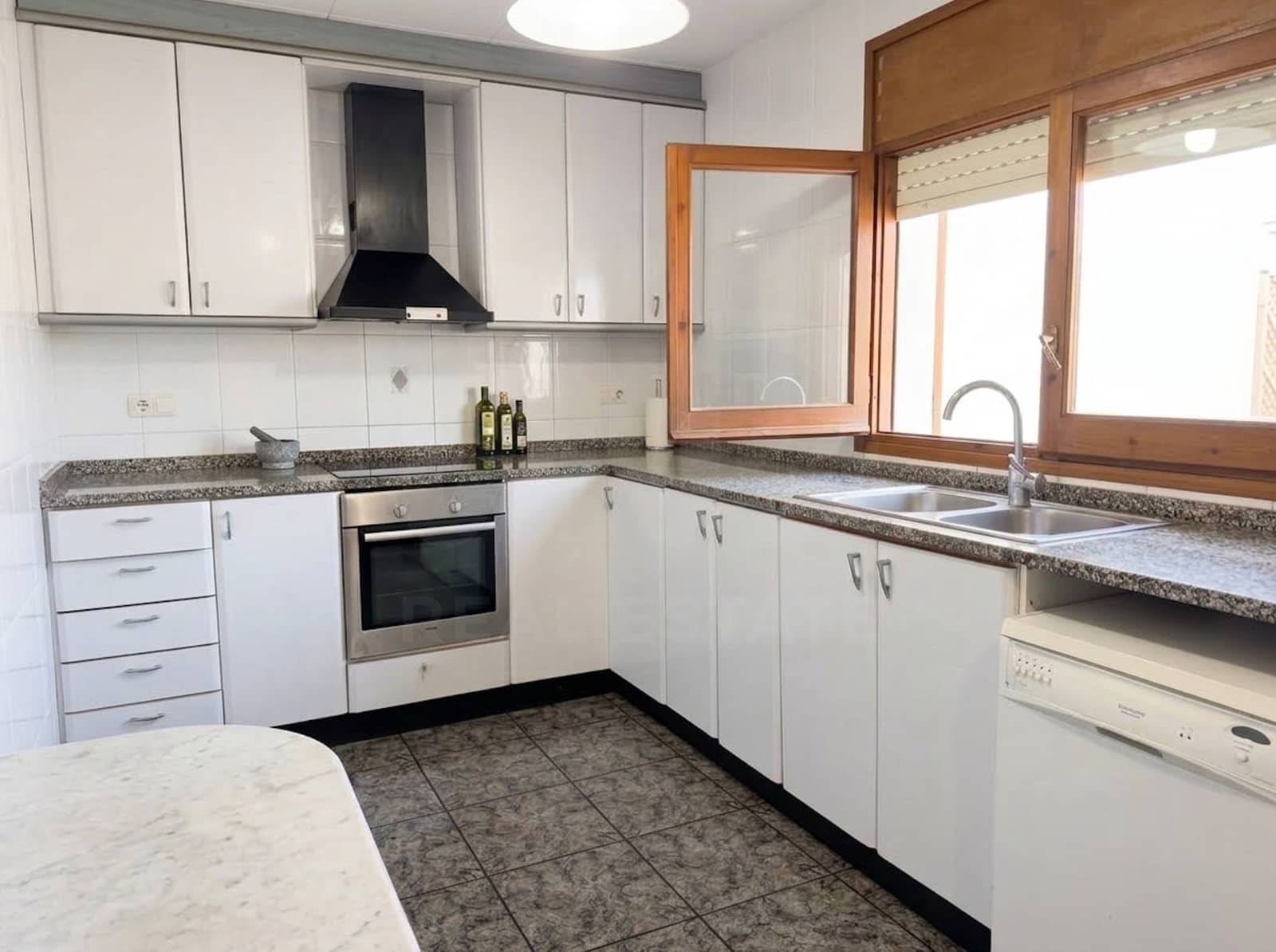 4 slaapkamer Huis te koop in Lloret de Mar met zwembad garage - € 494.200 (Ref: 10095539)