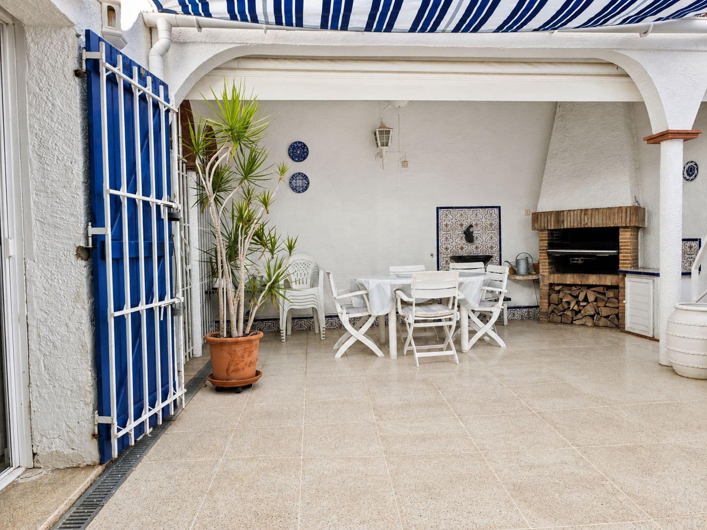 3 sovrum Radhus till salu i Cambrils med pool - 239 000 € (Ref: 10095541)