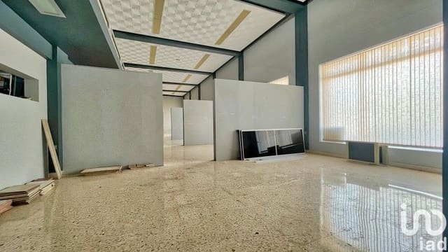 Kommersiell til salgs i Pego med garasje - € 576 000 (Ref: 10095544)