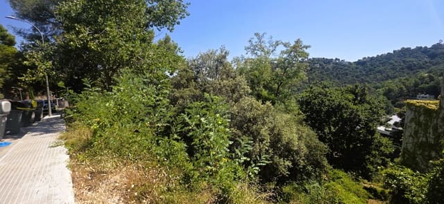 Teren niezagospodarowany na sprzedaż w Sant Cugat del Vallès - 230 000 € (Ref: 10095546)