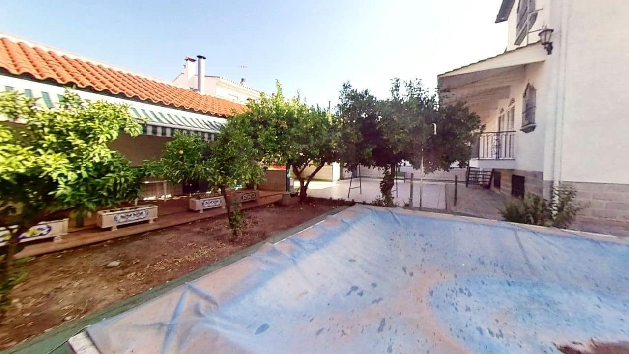 4 sovrum Hus till salu i Pinos Puente med pool garage - 275 000 € (Ref: 10097450)