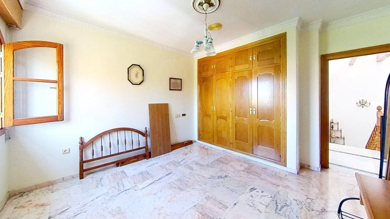 4 sovrum Hus till salu i Pinos Puente med pool garage - 275 000 € (Ref: 10097450)