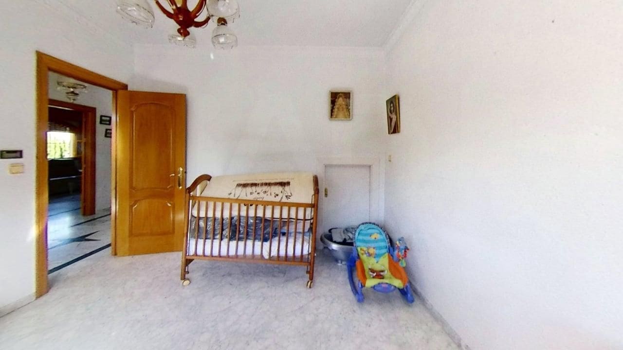 4 sovrum Hus till salu i Pinos Puente med pool garage - 275 000 € (Ref: 10097450)