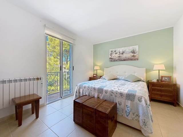 2 sypialnia Apartament na sprzedaż w Port de Pollença, Pollensa / Pollença z garażem - 450 000 € (Ref: 10097453)