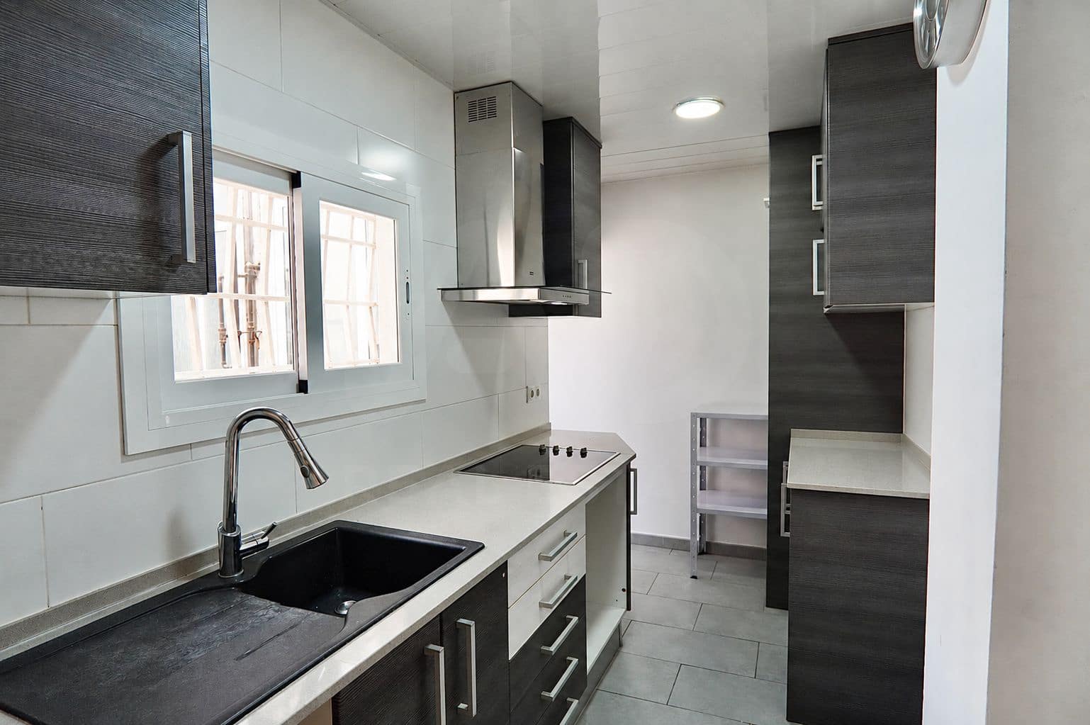 3 sovrum Takvåning till salu i Badalona - 285 000 € (Ref: 10097454)
