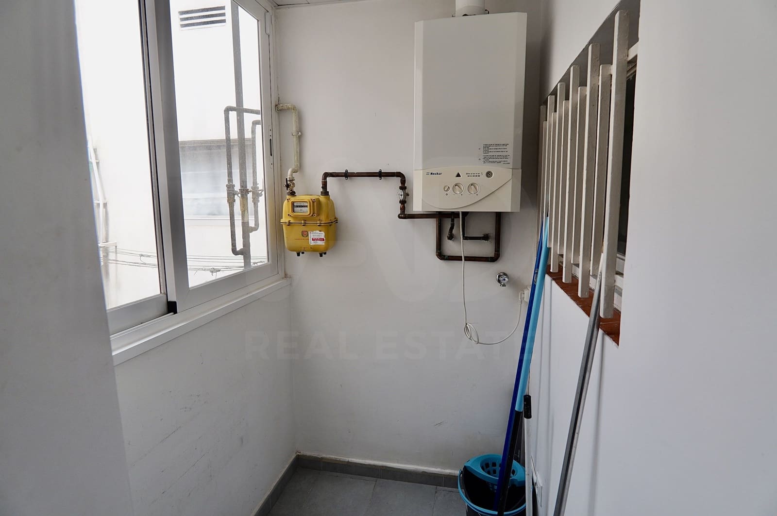 3 sovrum Takvåning till salu i Badalona - 285 000 € (Ref: 10097454)