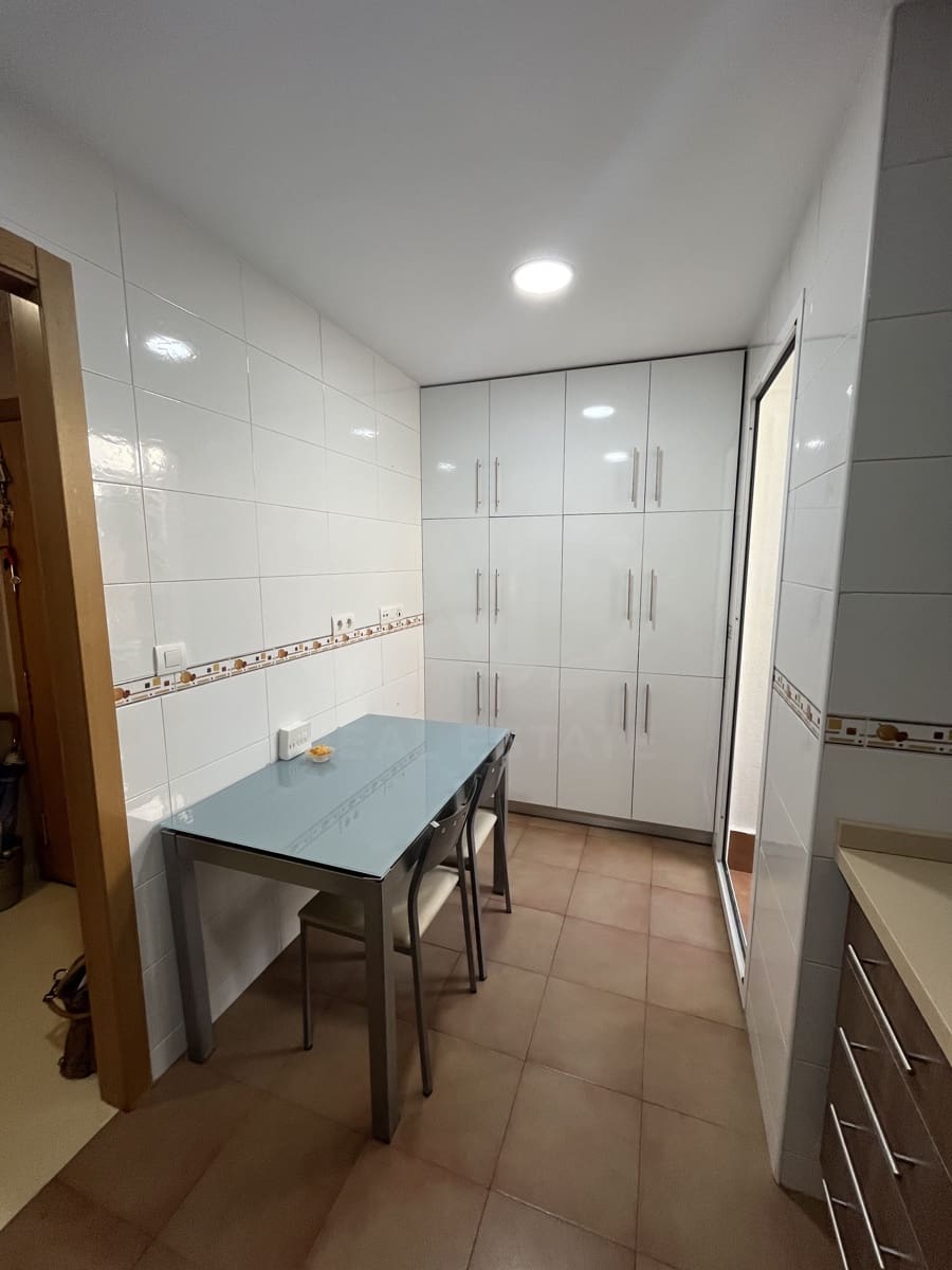 3 soverom Leilighet til salgs i Malaga by med garasje - € 349 500 (Ref: 10097456)