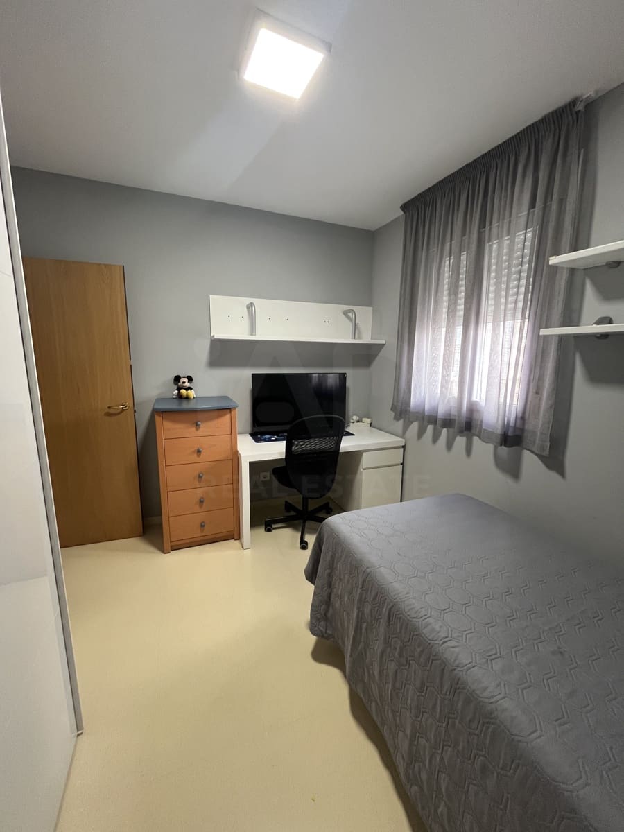 3 soverom Leilighet til salgs i Malaga by med garasje - € 349 500 (Ref: 10097456)