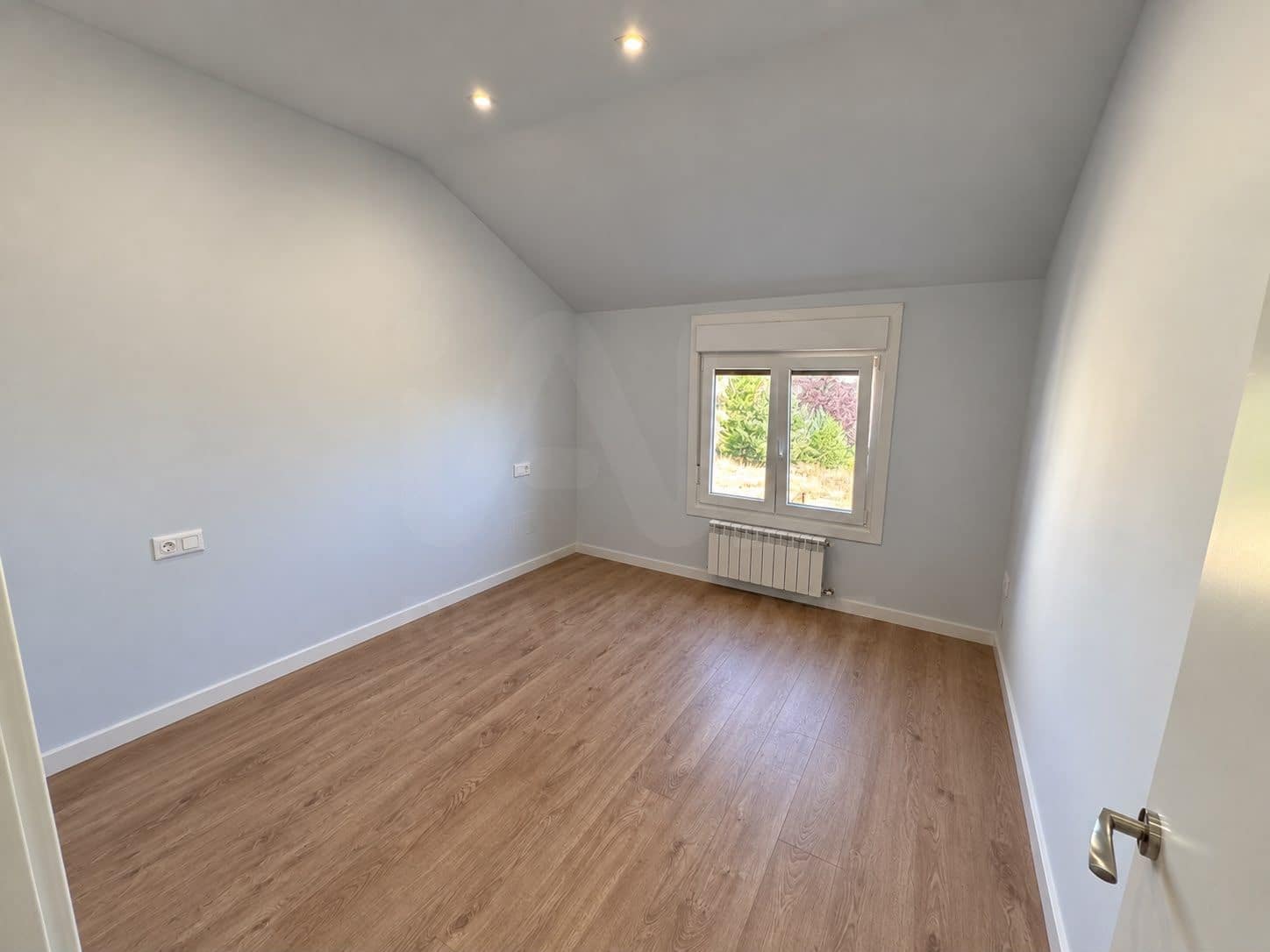 3 slaapkamer Huis te koop in Valdefresno met zwembad garage - € 279.000 (Ref: 10097457)