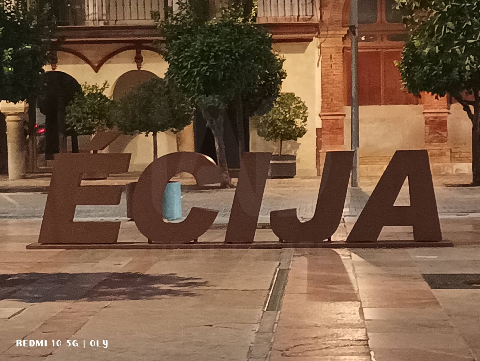 6 bedroom Townhouse for sale in Ecija with garage - € 120,000 (Ref: 10098985)