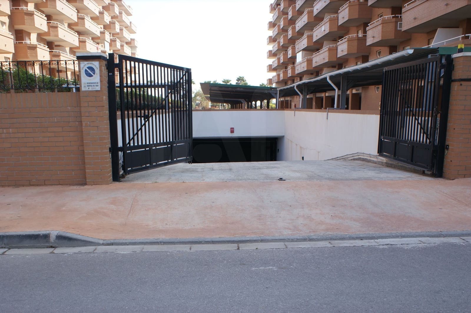Apartamento de 2 habitaciones en Oropesa  en venta con piscina garaje - 179.000 € (Ref: 10098986)