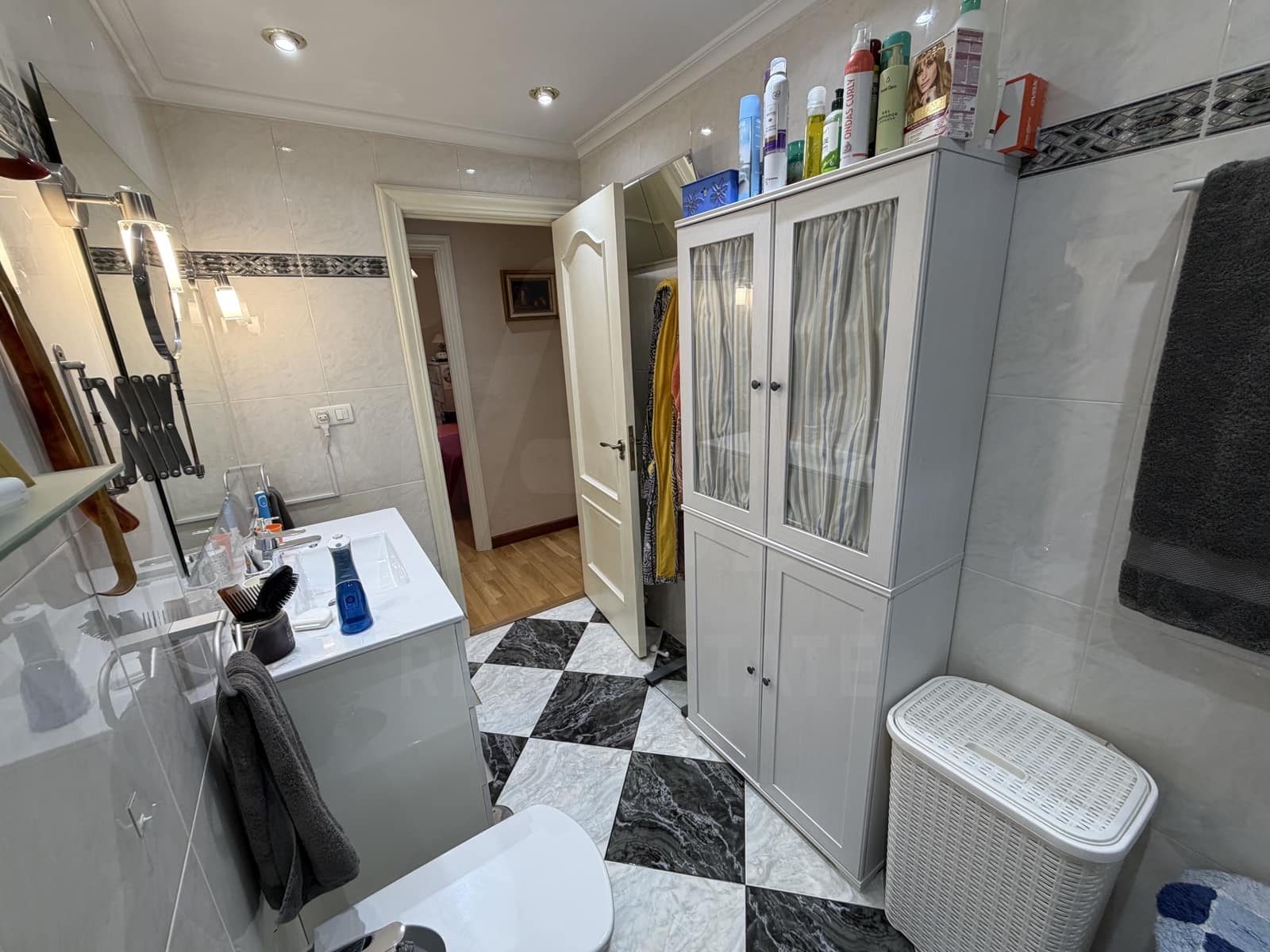 Apartamento de 4 habitaciones en Valladolid ciudad en venta con garaje - 244.955 € (Ref: 10098987)