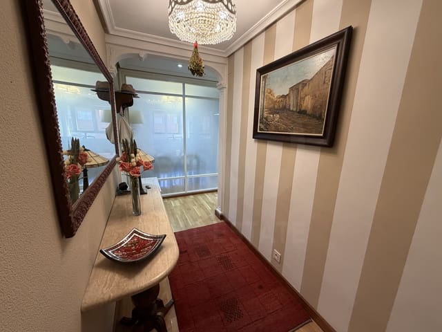 Apartamento de 4 habitaciones en Valladolid ciudad en venta con garaje - 244.955 € (Ref: 10098987)