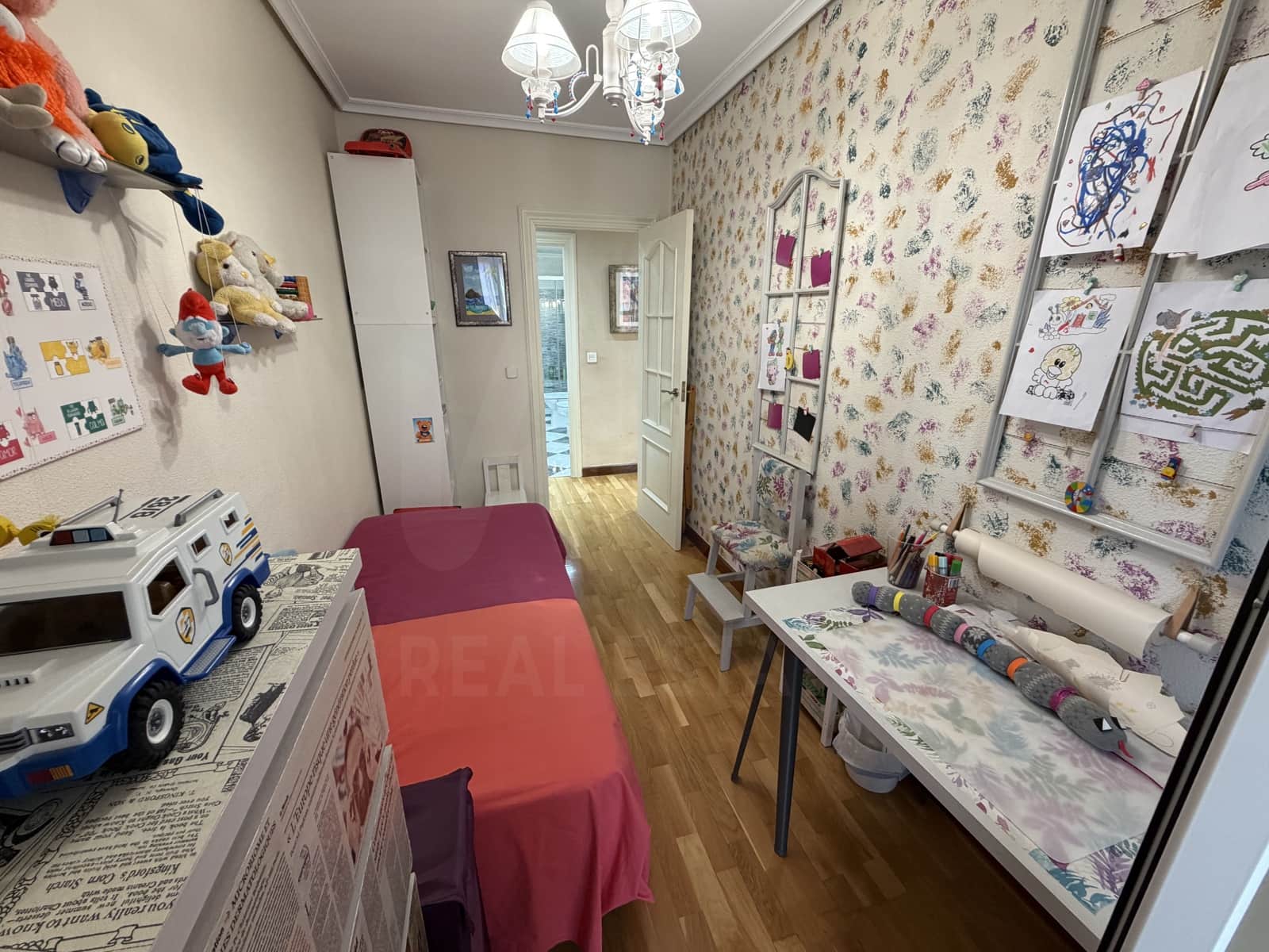 Apartamento de 4 habitaciones en Valladolid ciudad en venta con garaje - 244.955 € (Ref: 10098987)