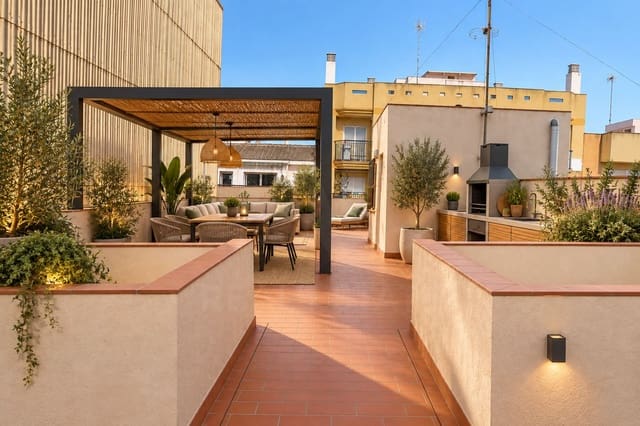 4 soverom Hus til salgs i Vinaròs med garasje - € 279 000 (Ref: 10098993)