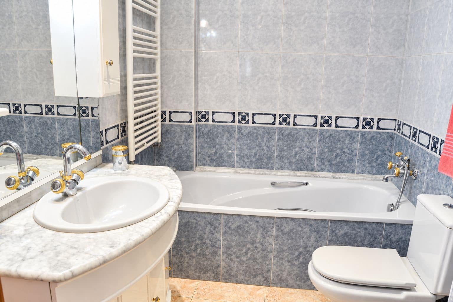 Casa de 4 habitaciones en Vinaròs en venta con garaje - 279.000 € (Ref: 10098993)