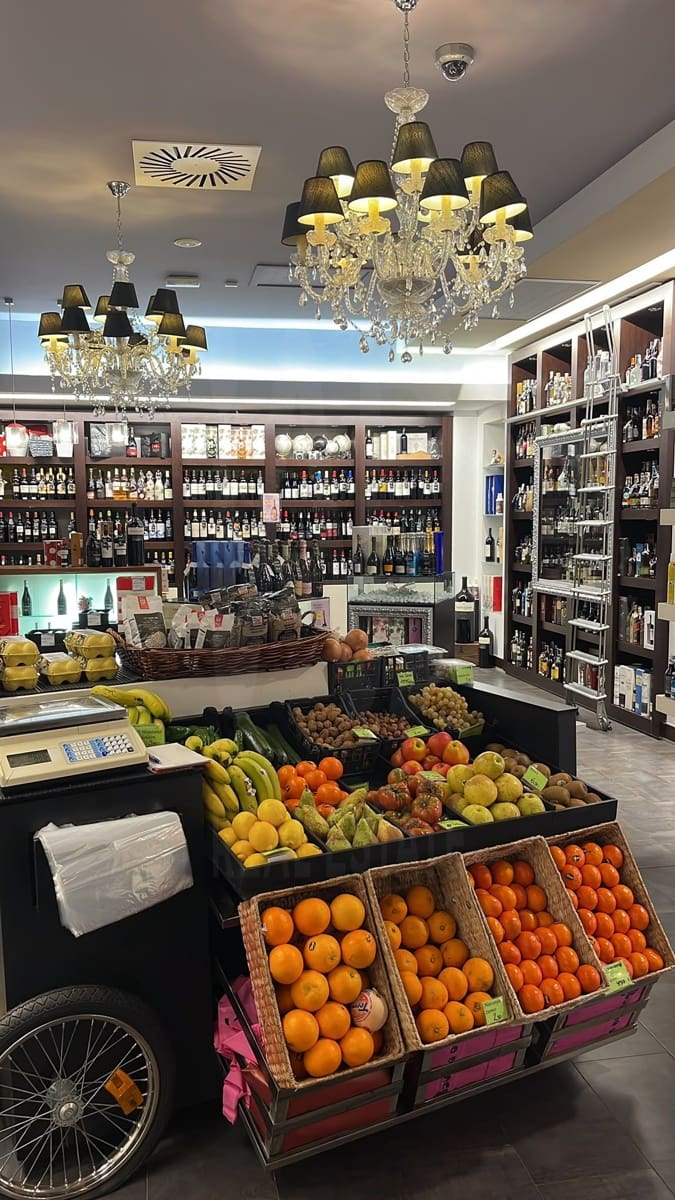 Local Comercial en Vitoria-Gasteiz en venta - 450.000 € (Ref: 10098998)