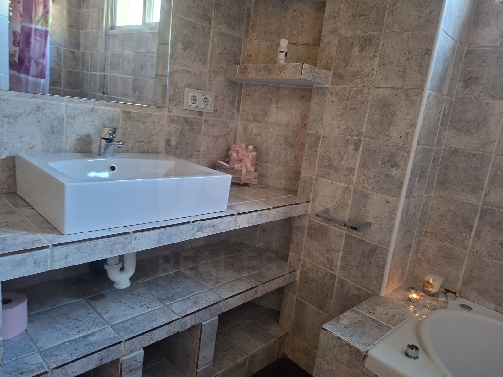 1 makuuhuone Huoneisto vuokrattavana paikassa Madrid kaupunki - 950 € (Ref: 10098999)