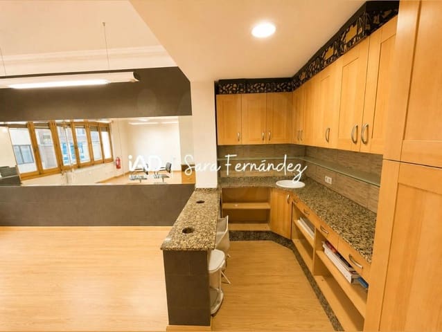 Commercial for sale in León city - € 85,000 (Ref: 10099001)