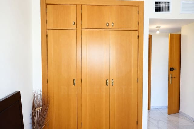 3 Zimmer Apartment zu verkaufen in Zona Centro Comercial Torrequebrada, Benalmádena mit Pool Garage - 515.000 € (Ref: 10099575)