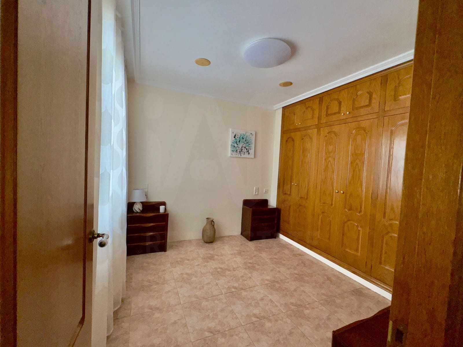 4 bedroom Townhouse for sale in Vinaros with garage - € 279,000 (Ref: 10099577)