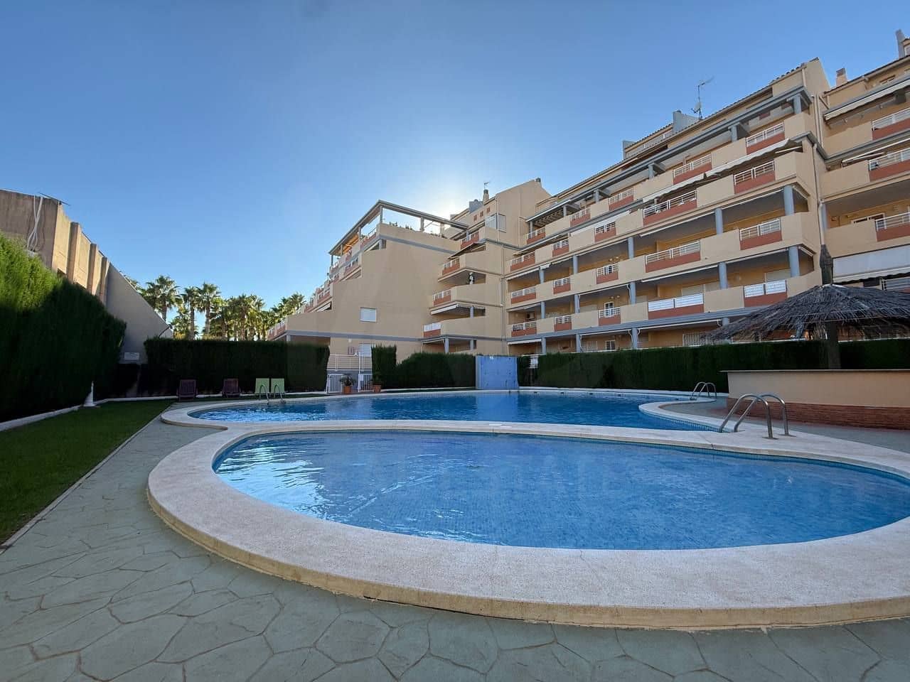 4 bedroom Townhouse for sale in Chilches with pool garage - € 425,000 (Ref: 10099580)