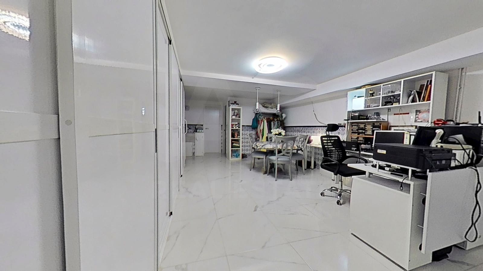 4 bedroom Townhouse for sale in Chilches with pool garage - € 425,000 (Ref: 10099580)